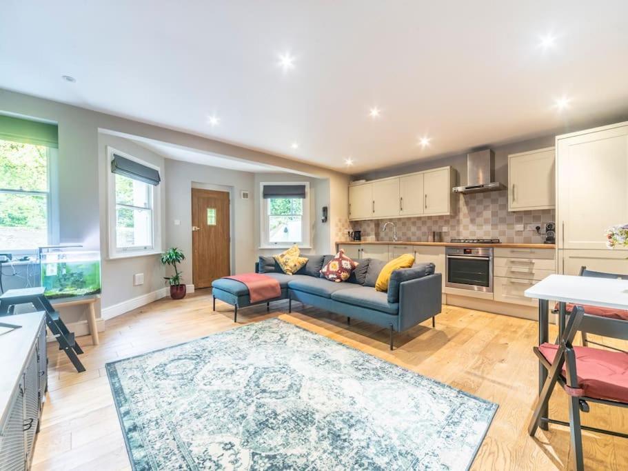 דירות Surbiton Garden Flat מראה חיצוני תמונה